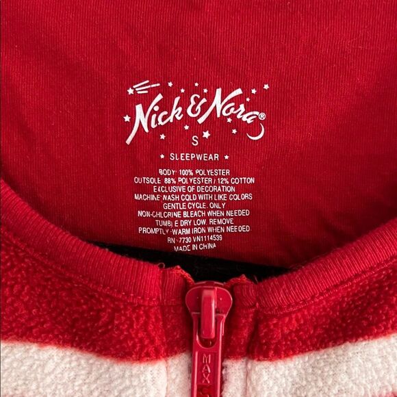 Nick & Nora red and white striped one-piece footed pajamas - Picture 3 of 7